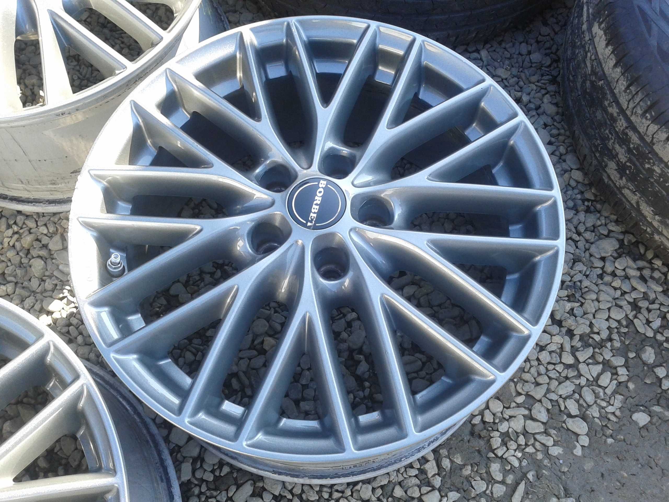 felgi r17 borbet szare audi a3 a4 a6 q2 q3 b7 b8 b9 c6 c7 5x112 8v 8p