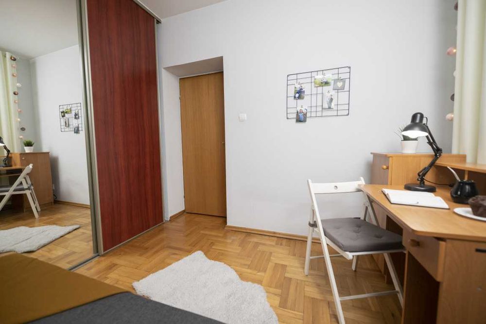 Pokój 1os, ul. Radzikowskiego | Armii Krajowej, J. Conrada, AGH,UP,UR