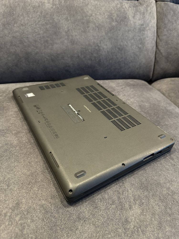 Laptop Dell latitude 5490 i5-8250U 16GB DDR3 500GB NVME Windows 11 Pro