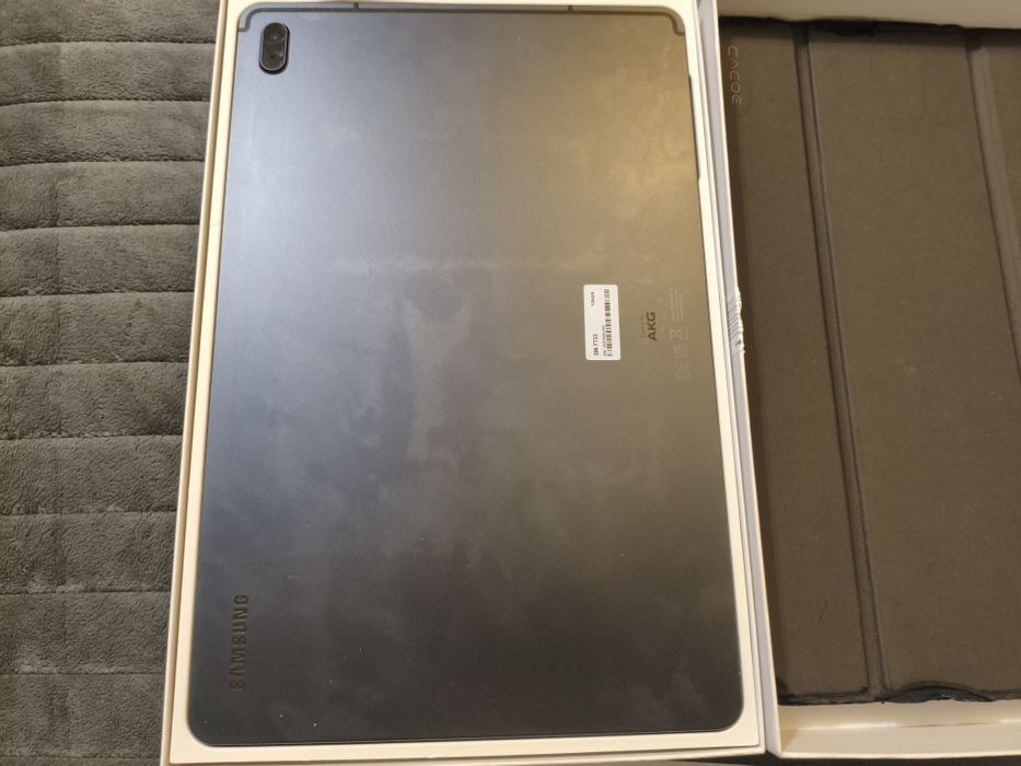 Troco/Vendo Samsung Tab S7 FE 128gb com caixa e acessórios!