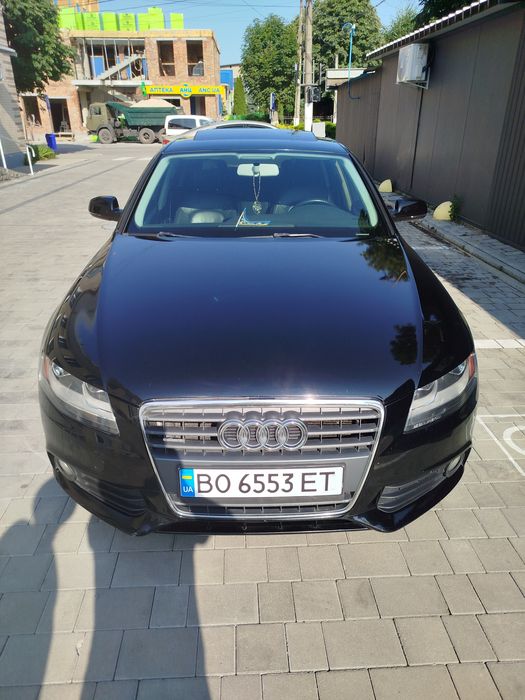Audi A4 B8 Quattro 2.0 TFSI 2011 року