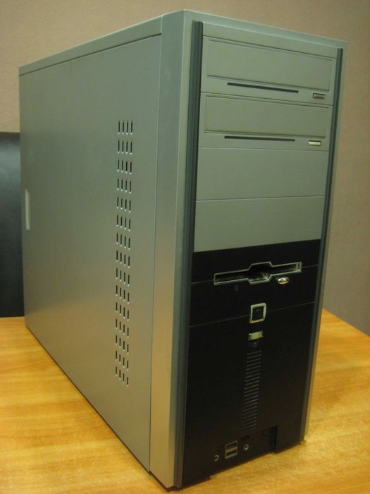 компьютер intel core i7 /16GB/видеокарта 8GB GeForce GTX1070ti/SSD+HDD