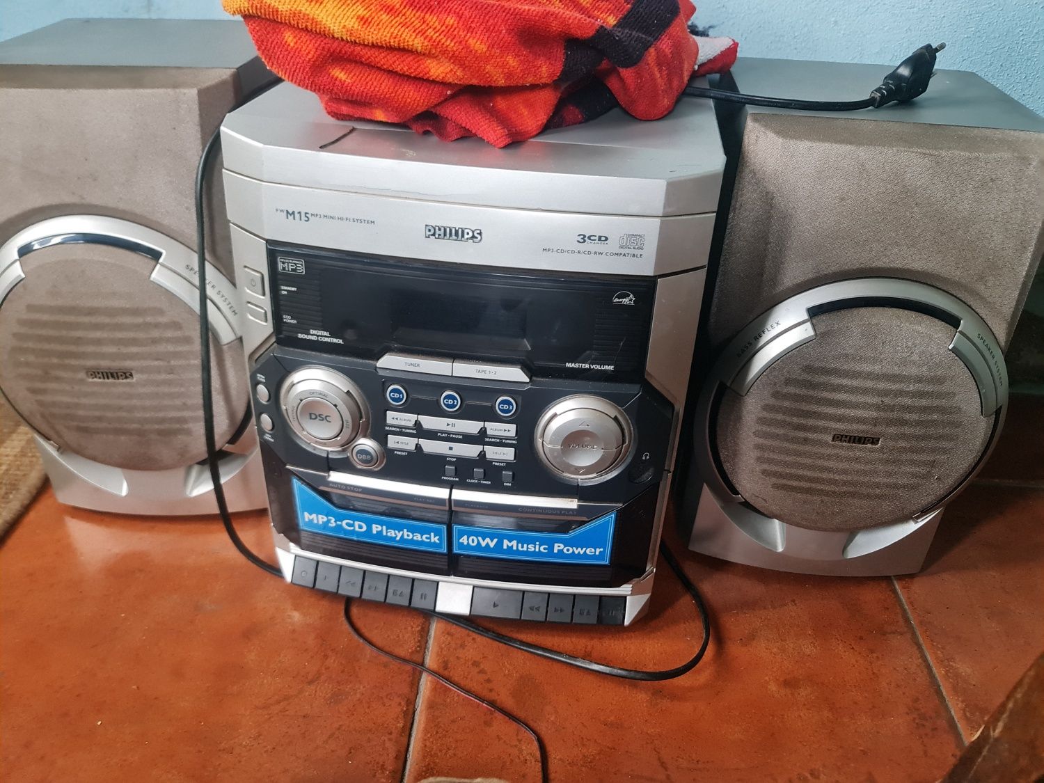 Rádio Philips sem comando
