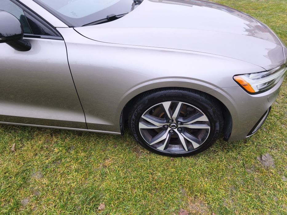 Volvo S60 III Drzwi maska zderzak błotnik lampa kolor 727