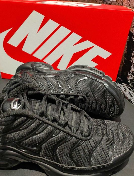 "Buty Trampki" Nike_Air_Max_TN_Plus_Black_R.36