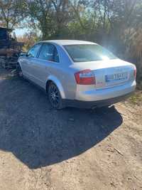 AUDI A4 2001 рік