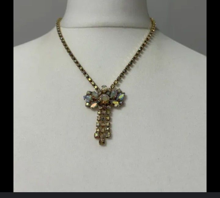 Ожерелье винтажное Аврора Бореалис.