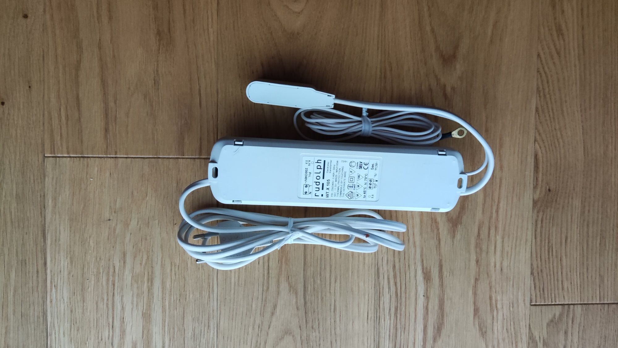 Elektroniczny transformator 12v - 105W