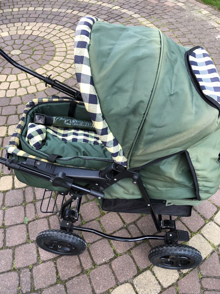 Sprzedam wózek spacerówka 2w1