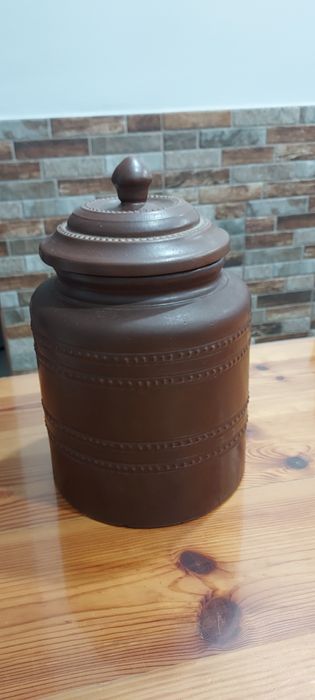 Vaso em barro decorado