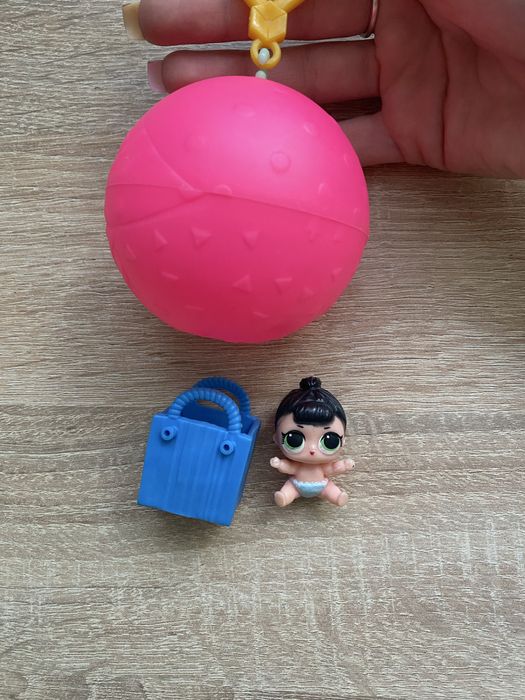 Кукла лол сестренка