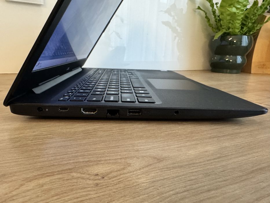 Laptop Dell Latitude 3590 i5-7200U, 16GB RAM, 500GB SSD zasilacz torba