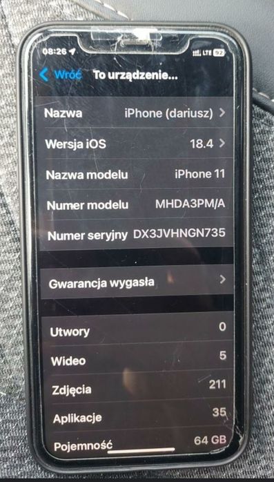 iPhone 11 64 GB  stan baterii 86 %