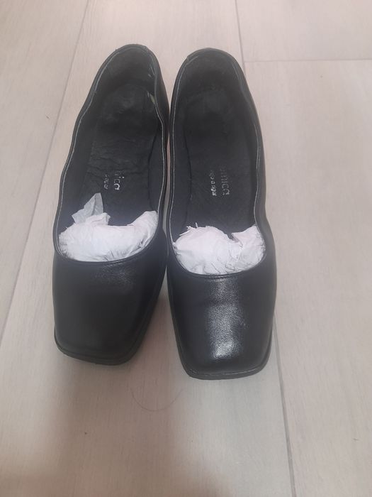 Sapatos em bom estado