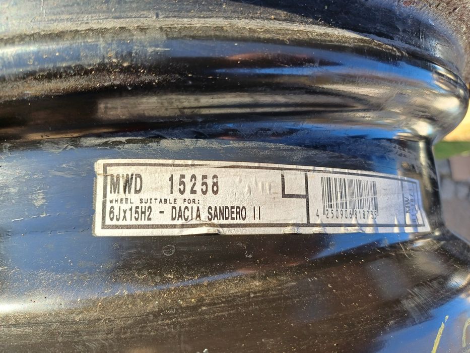 Felgi 15" 4x100 et40 6J oc60,1 Dacia Sandero Nissan Micra Renault Clio