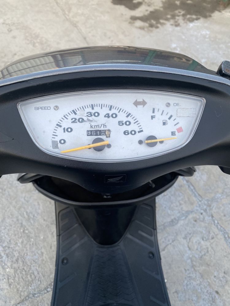 Honda Dio AF 35 (хонда)