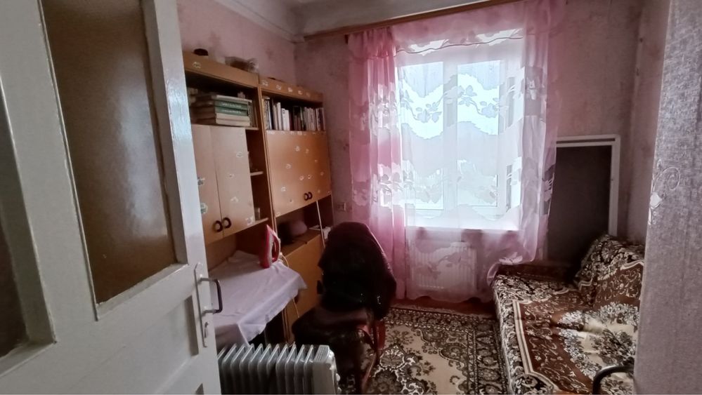 Продаж 3-х кімнатної квартири по вул. Неманихіна, в м. Малин
