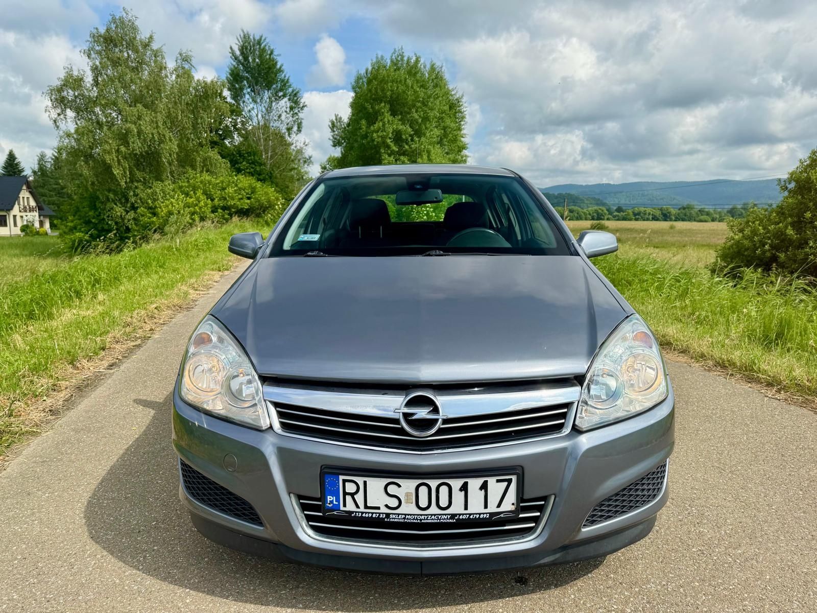 Astra H 1.9CDTI 100km ładna