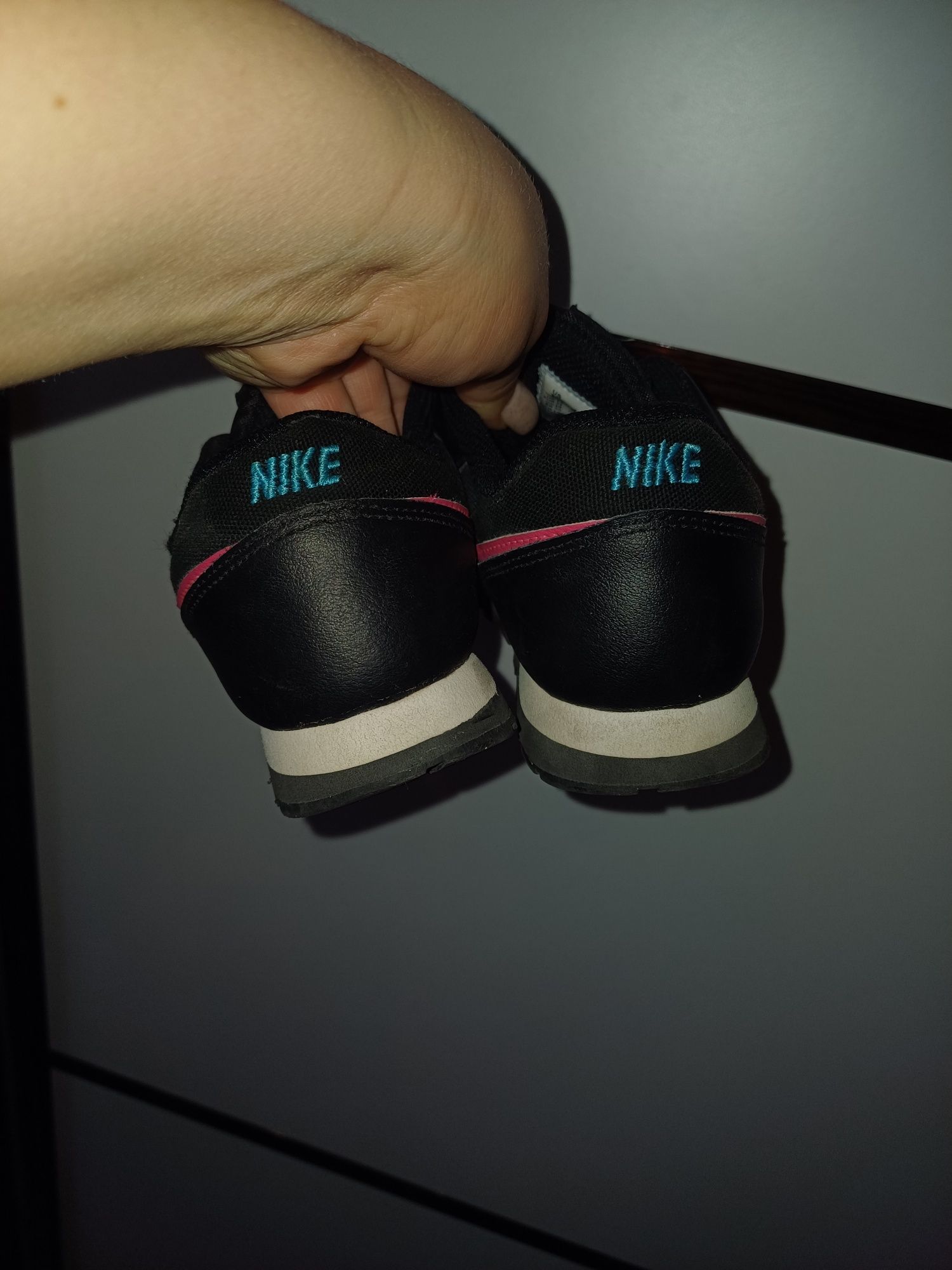 Кросівки Nike...