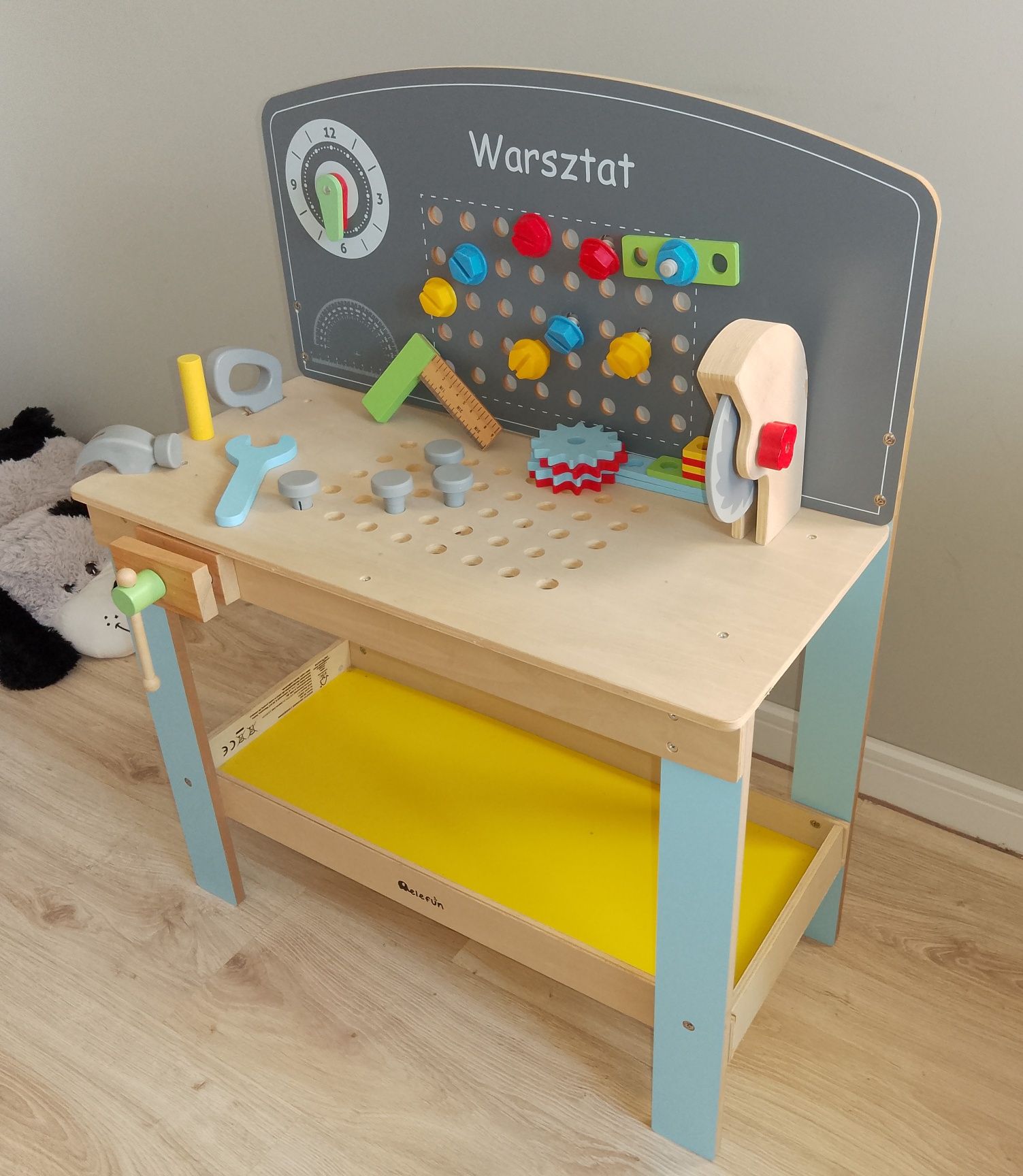Warsztat drewniany z narzędziami dla dzieci Elefun wiek +3