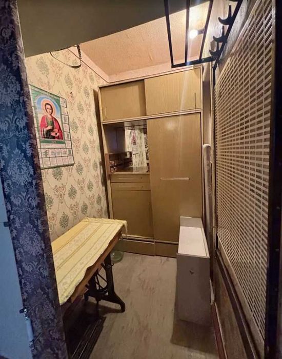 2 кім в ЦЕГЛІ на ЛІВОМУ БЕРЕЗІ (716553)