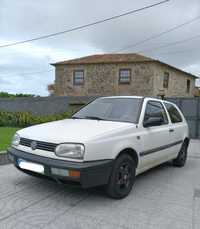 VW Golf 1.9D top mecânica