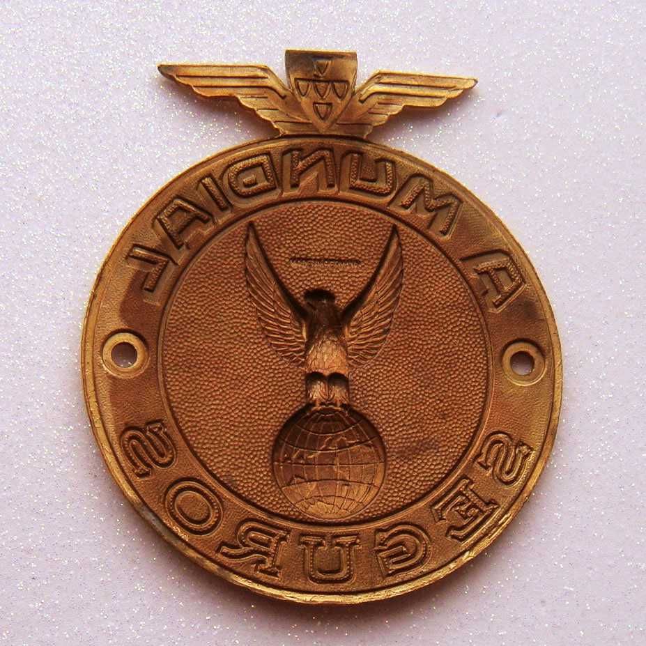 Medalha Chapa em Esmalte Águia A Mundial Seguros feita na Alemanha