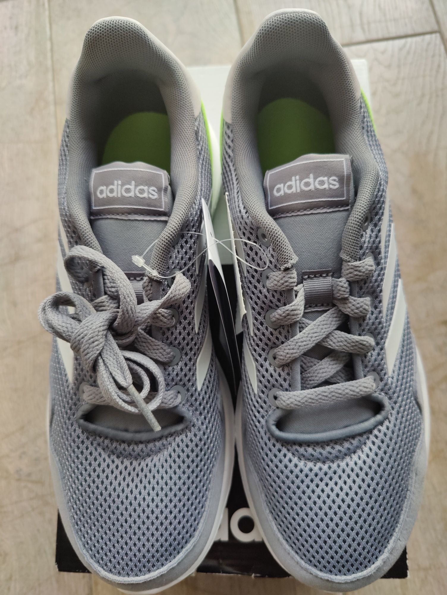 Adidas Archivo K lekkie buty sportowe obuwie do biegania nowe 40