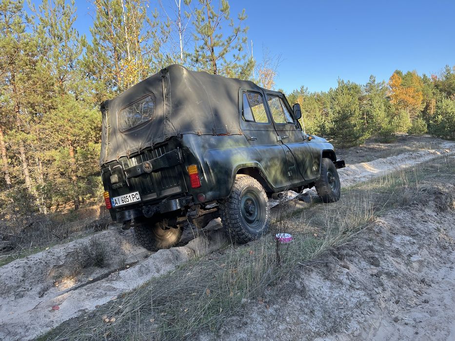 Уаз 469 тентований