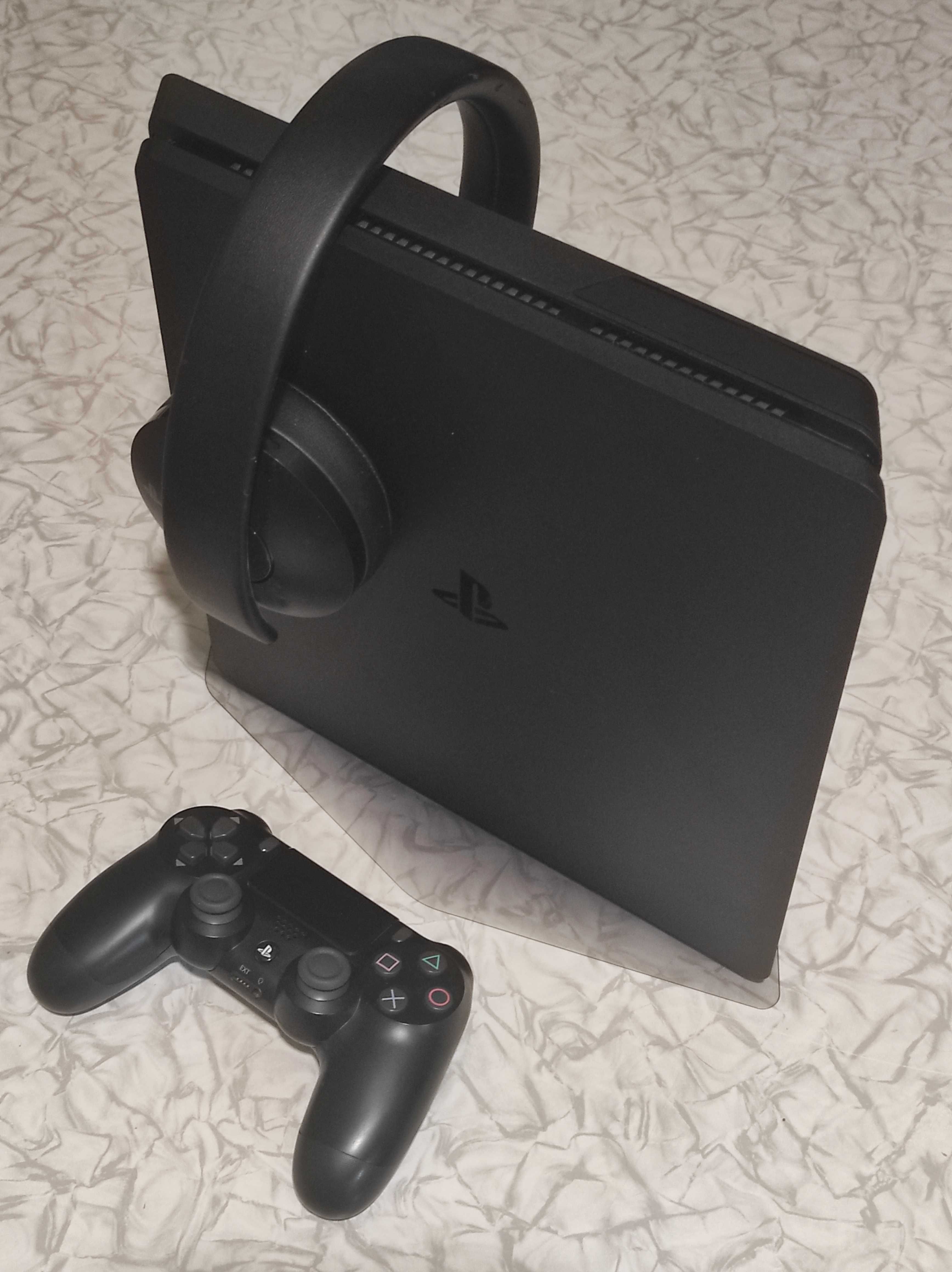 PS4 Slim 1TB + Навушники Sony PlayStation PS4 + 3 Гри + Підставка