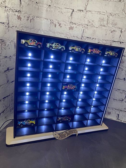 Настінний гараж для Hot Wheels / полиця для машинок / органайзер з дер