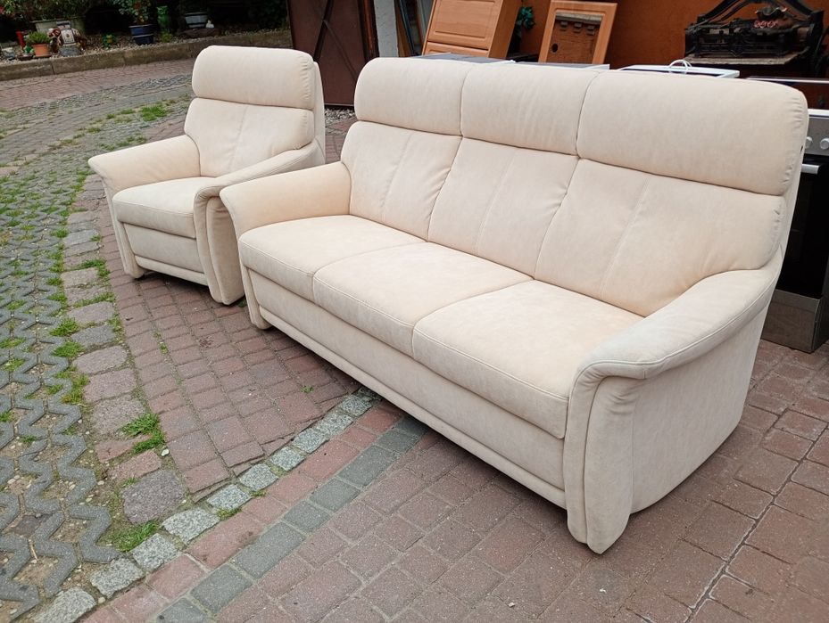 Komplet wypoczynkowy 3,1,