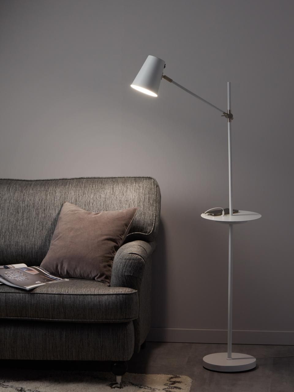 Markslöjd Linear lampa podłogowa z półką i ładowarką USB biały skandyn