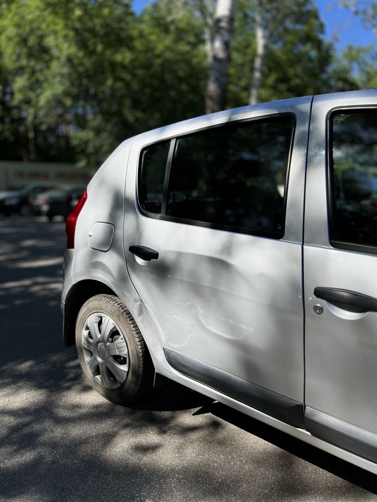 Dacia Sandero 2011 1.2