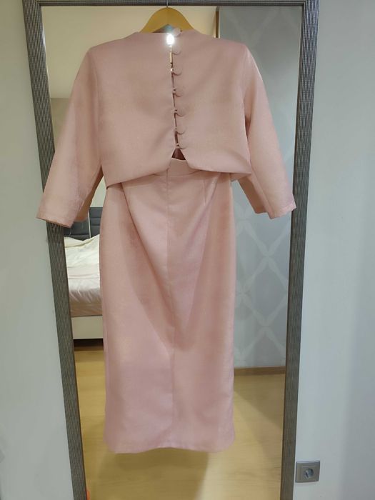 Conjunto de cerimónia novo
