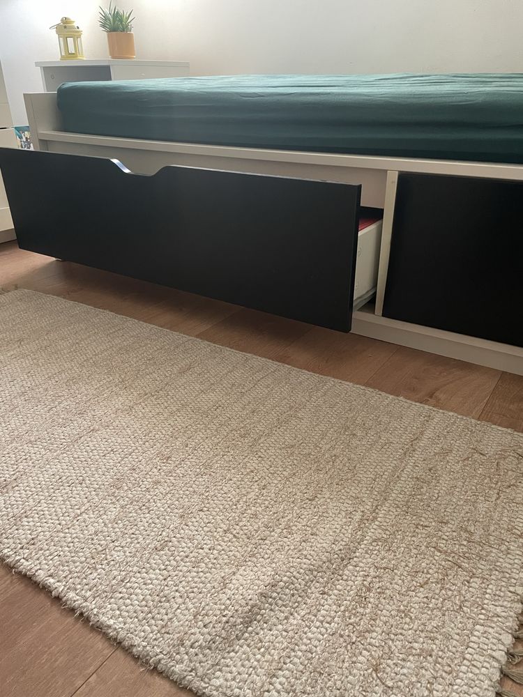 Cama Ikea 90x200 com estrado e dois gavetões