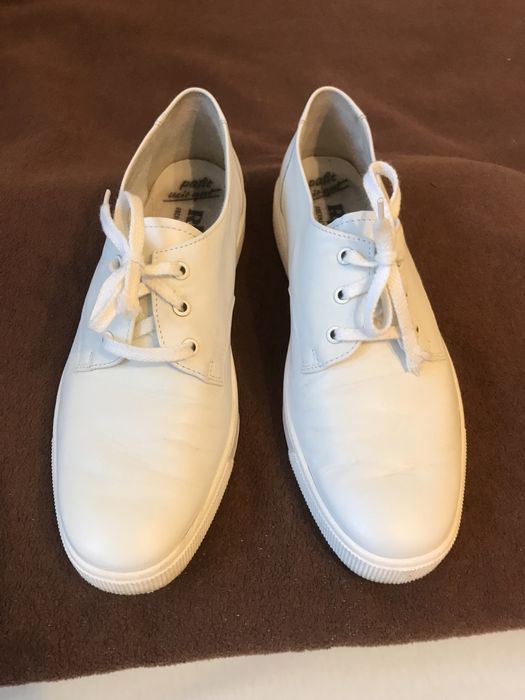 Rohde. Buty skórzane sneakersy białe bardzo lekkie. R. 39,5