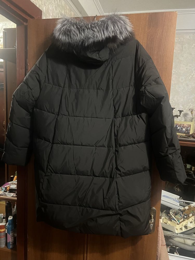 Продам зимние вещи пальто,шуба,куртка
