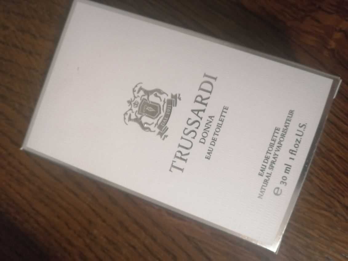 perfumy dla kobiet TRUSSARDI Donna woda toaletowa 30 ml puste pudełko