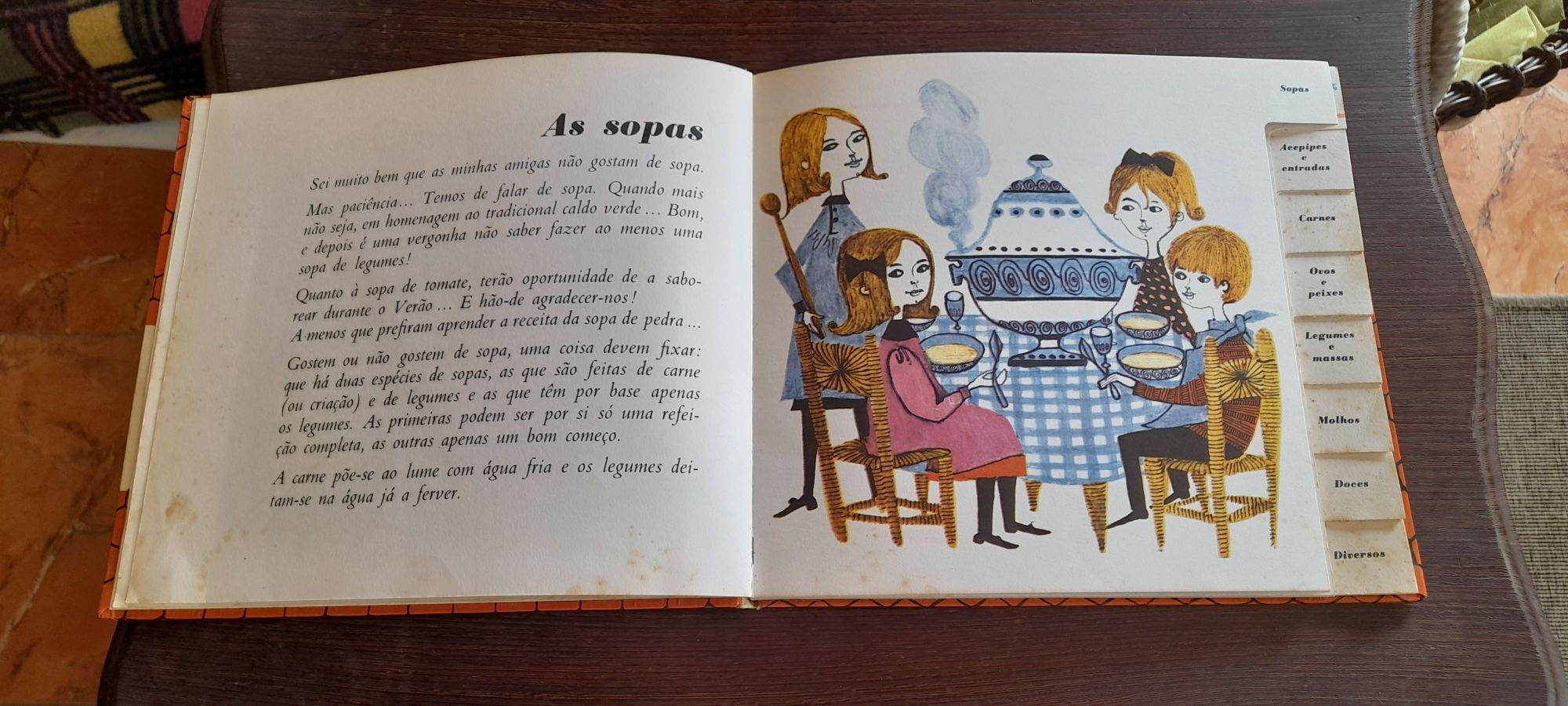 Livro de receitas antigo- A colher de pau