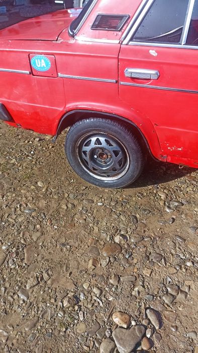 ВАЗ 2106 в гарному збереженому стані