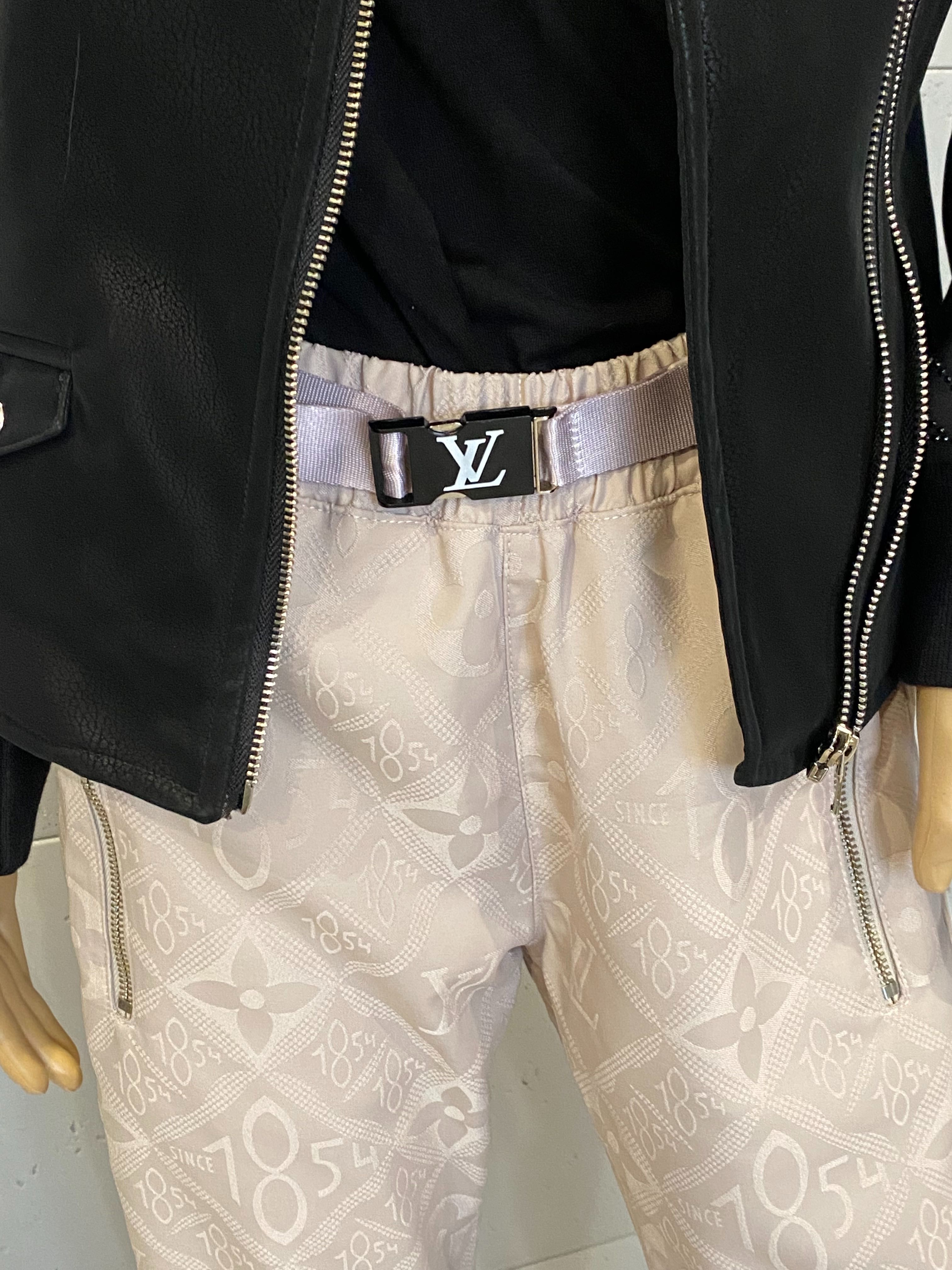 LV beżowo złote  spodnie  z wytlaczanym wzorem SM