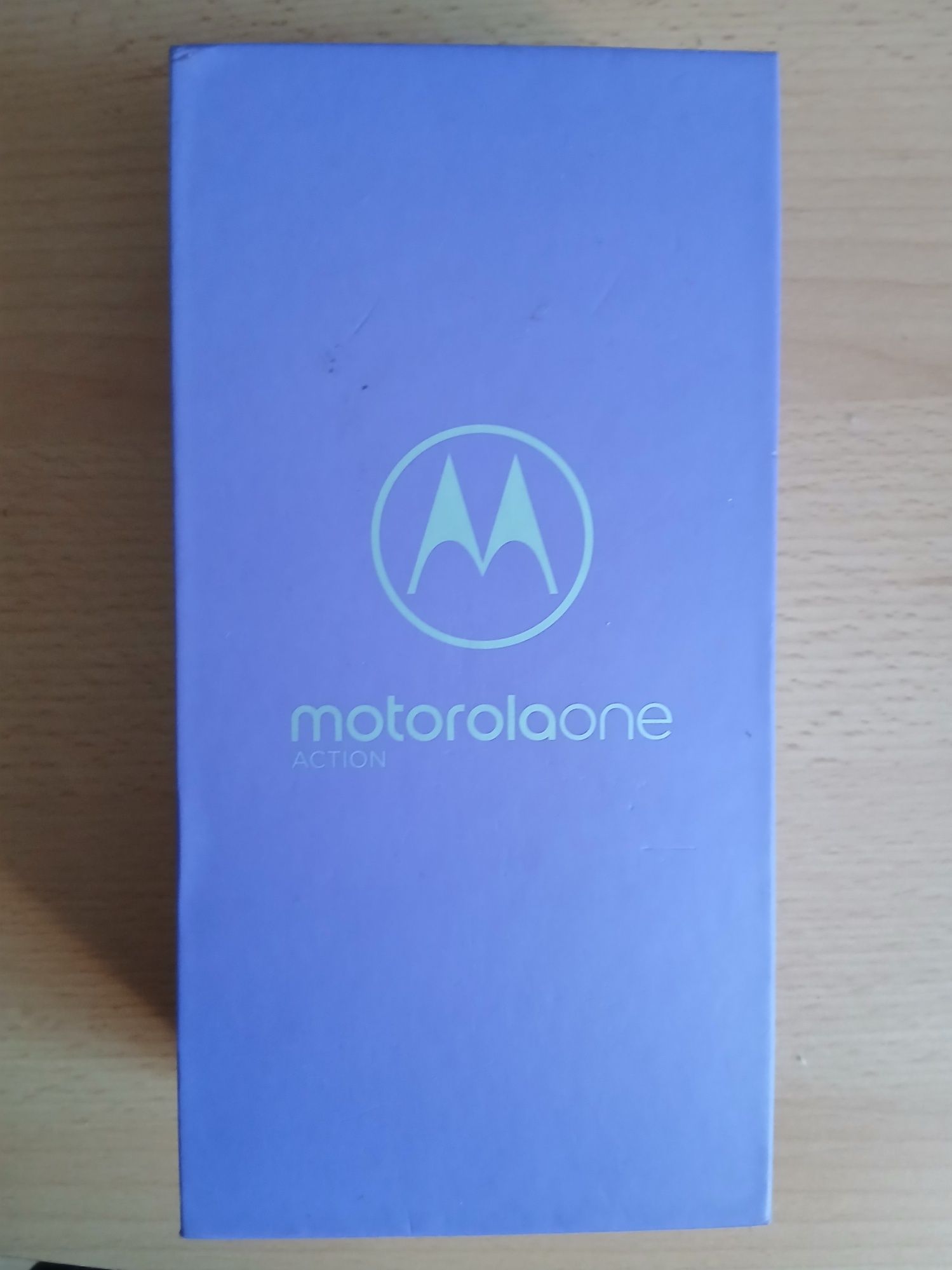 Smartfon Motorola One Action 4/128GB (biały)