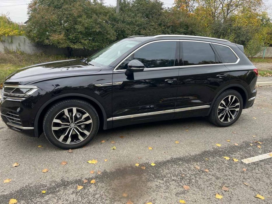 Продам Volkswagen Touareg Один господар