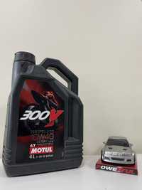 Моторне масло для мотоциклів Motul 300v