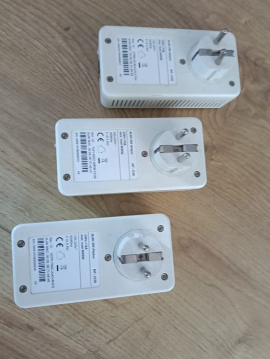 Amplificador de sinal adaptador Wi-Fi Devolo dLAN200 AVplus