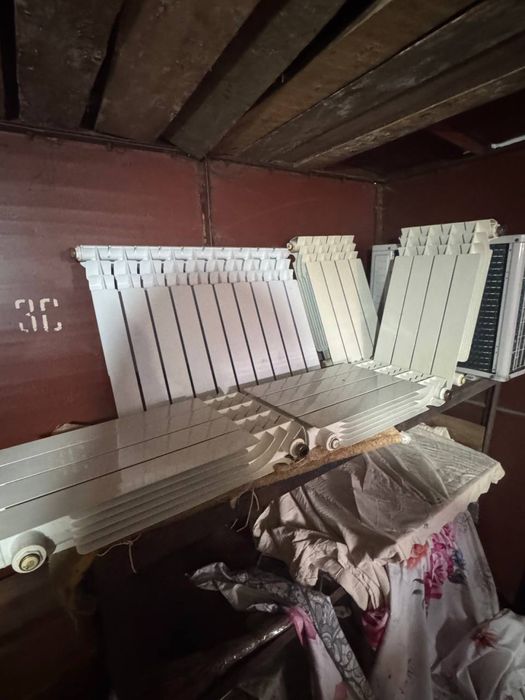 Продам Алюмієві радіаторние батареї гарний стан