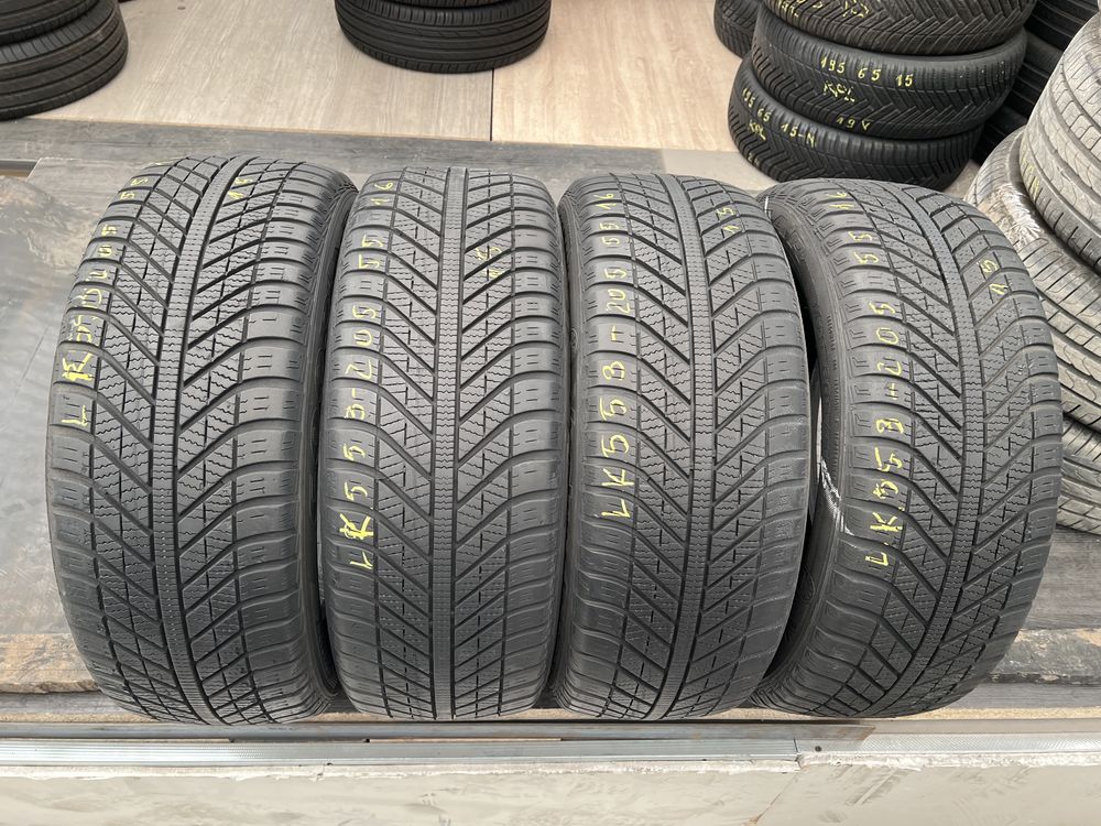Opony wielosezonowe 205/55/R16 Goodyear Vector 4Seasons - 4 sztuki