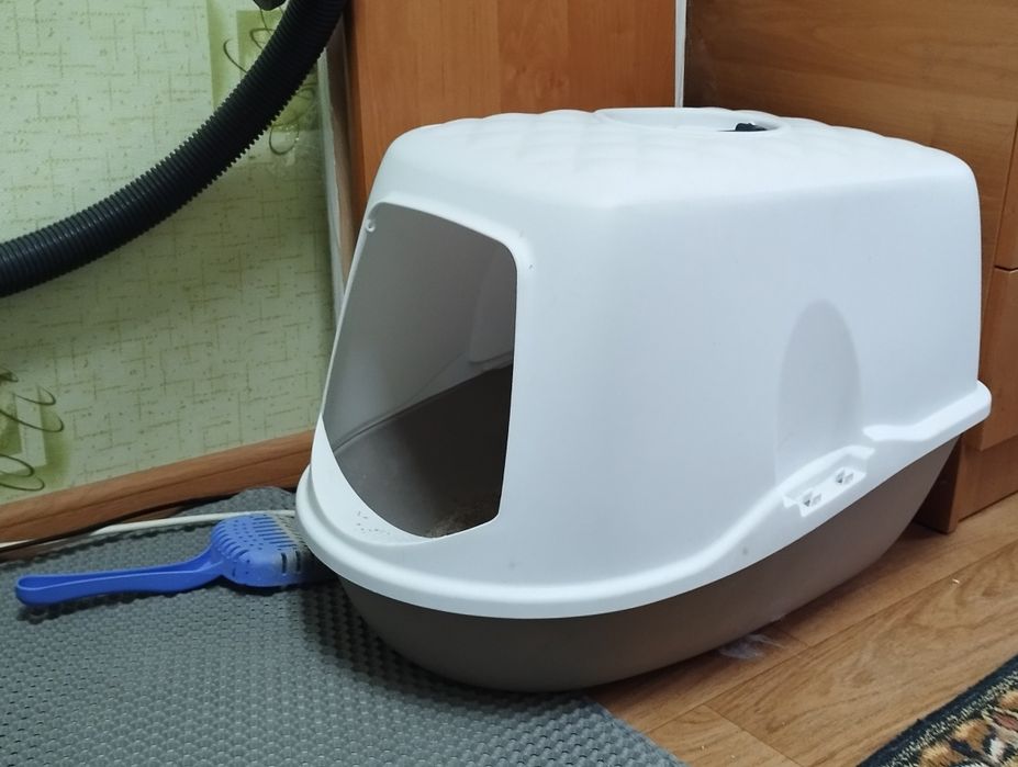Великий лоток туалет для кота закритий з сіткою