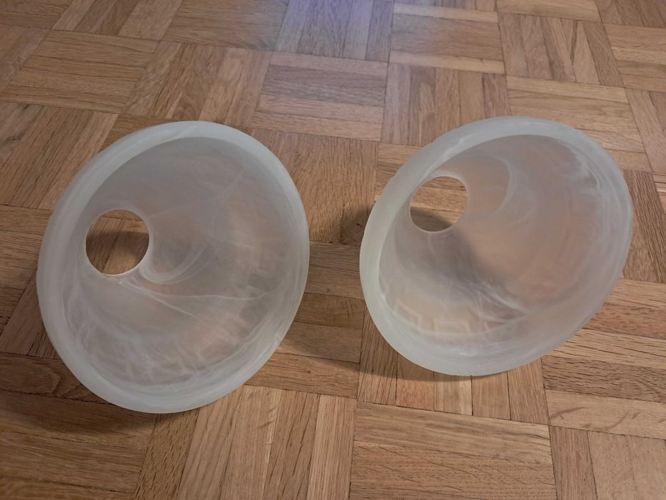 Klosz do lampy, żyrandola, oprawa 15cm szklany biały 2 szt